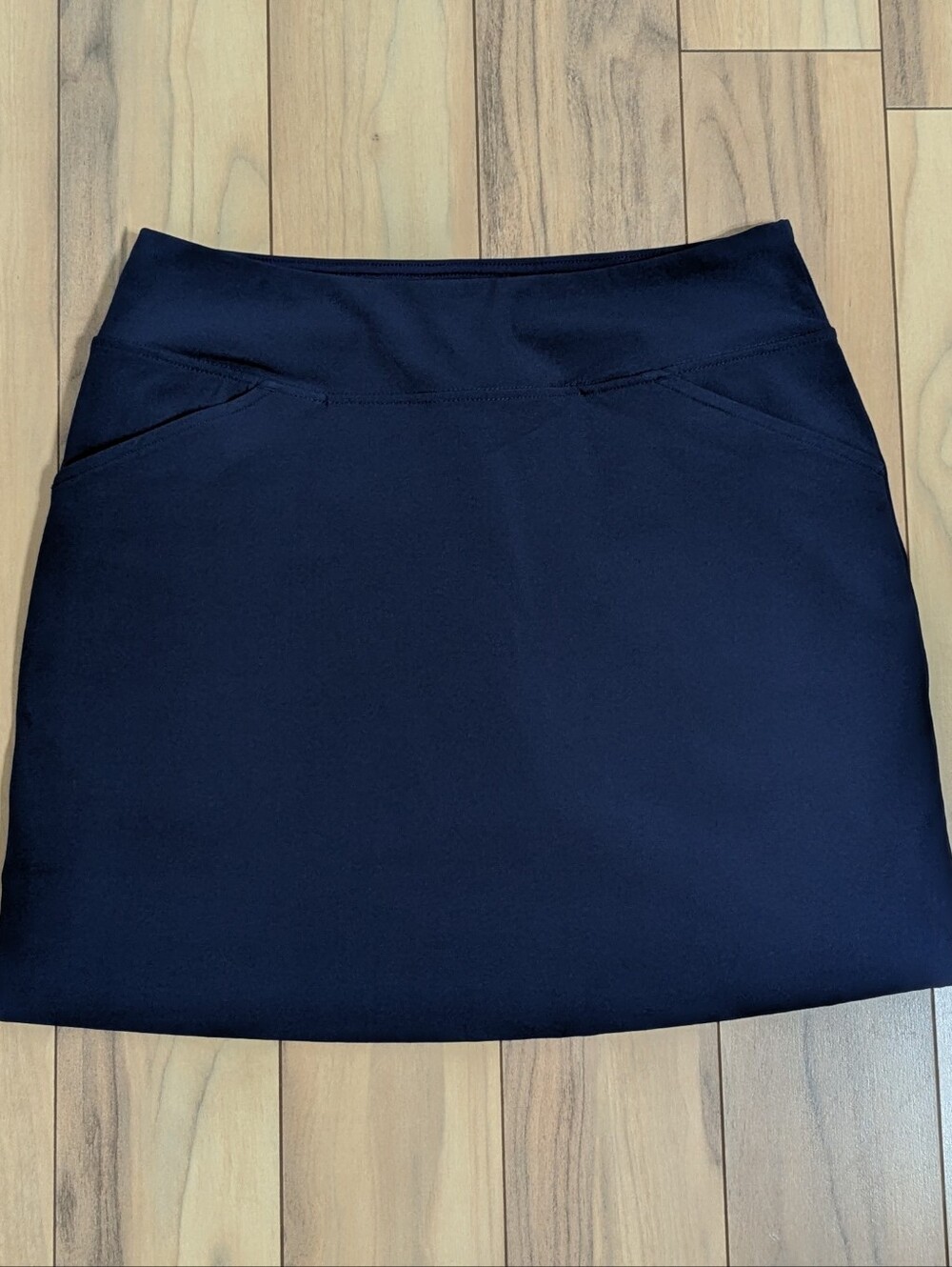 EUC! Lilly Pulitzer Luxletic Monica Skort True Navy Size 6